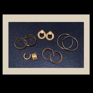 5 pairs of Gold Tone Earrings